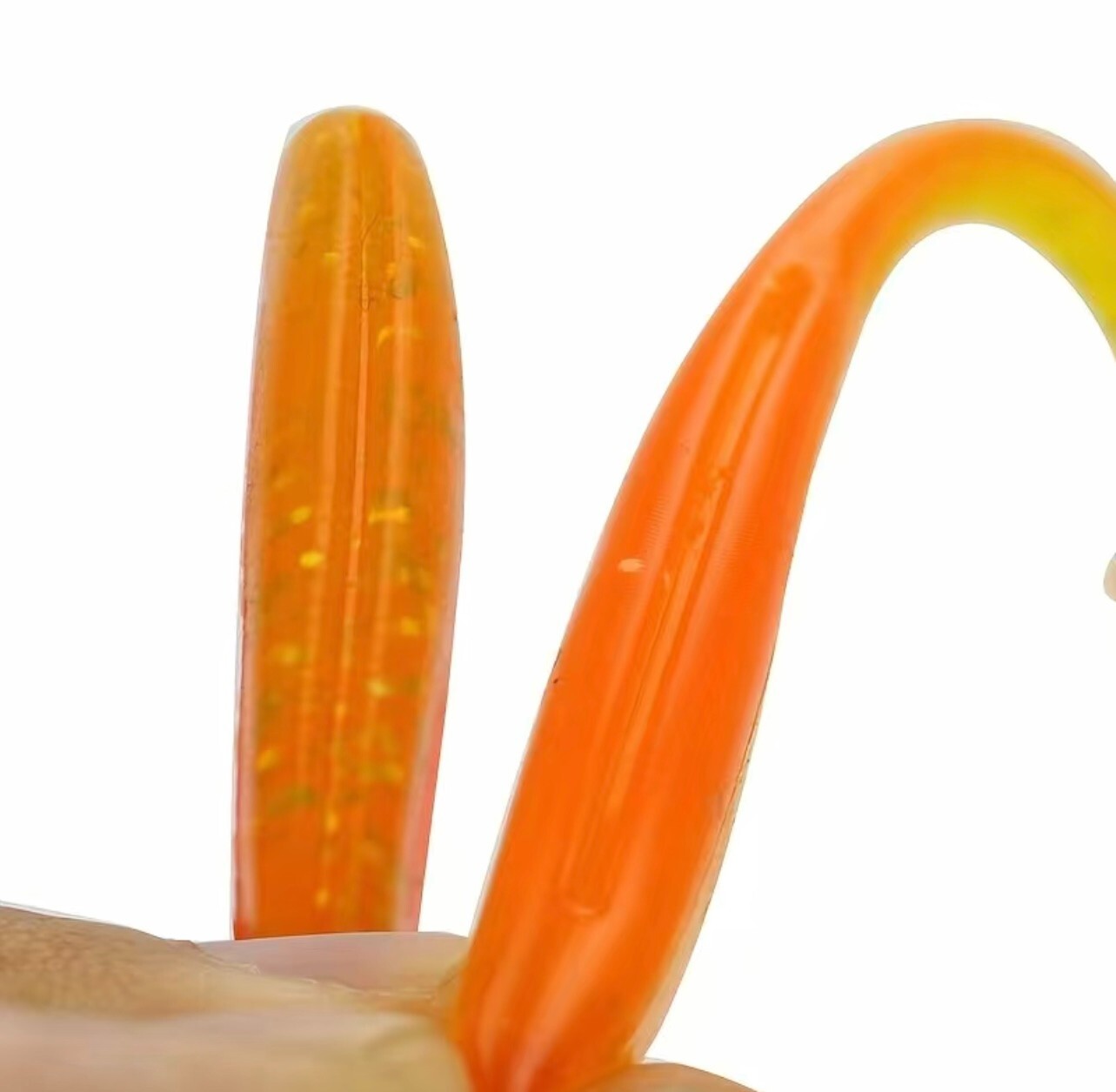 Gummifisch Set 7 cm – Jigkopf & Offset-Haken in Box