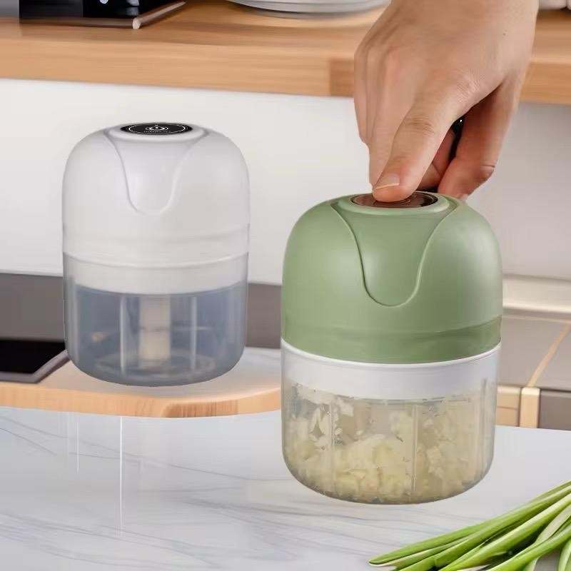 Elektrischer Knoblauch Zerkleinerer 250ml Mini Mixer USB wiederaufladbar